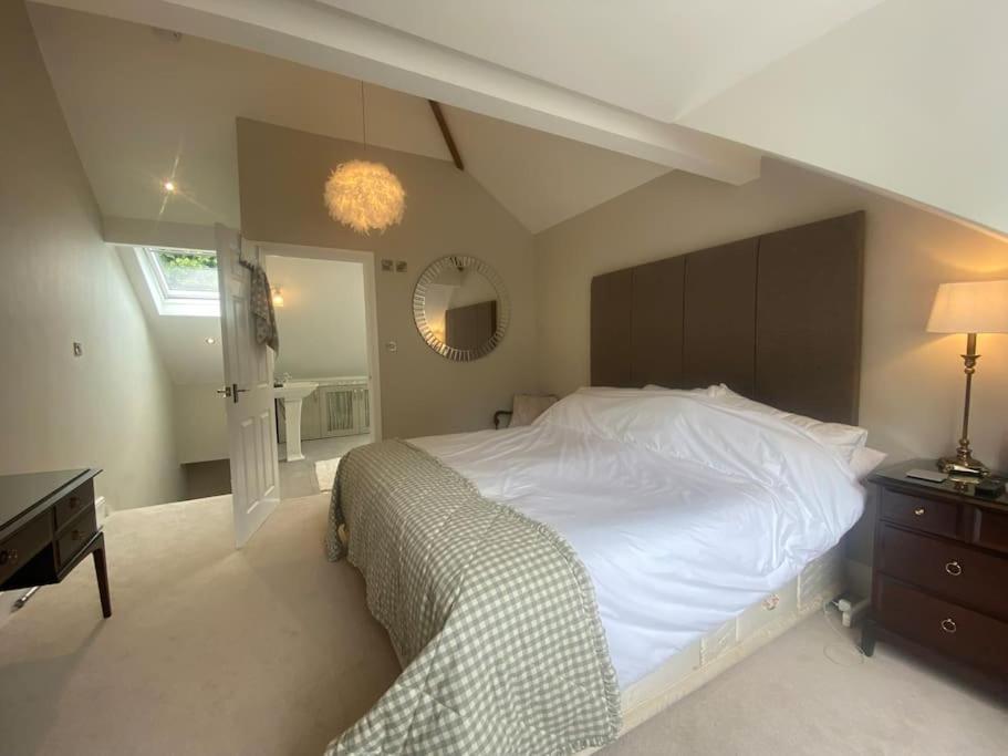 Beautiful 1 Bedroom Holiday Home In Lancaster Dış mekan fotoğraf